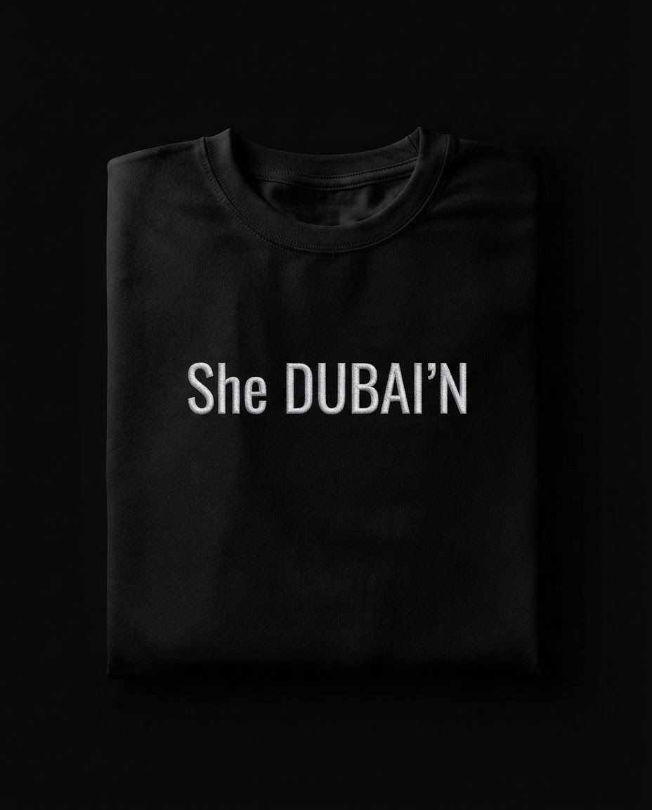 THE DUBAI LADY STATEMENT TEE