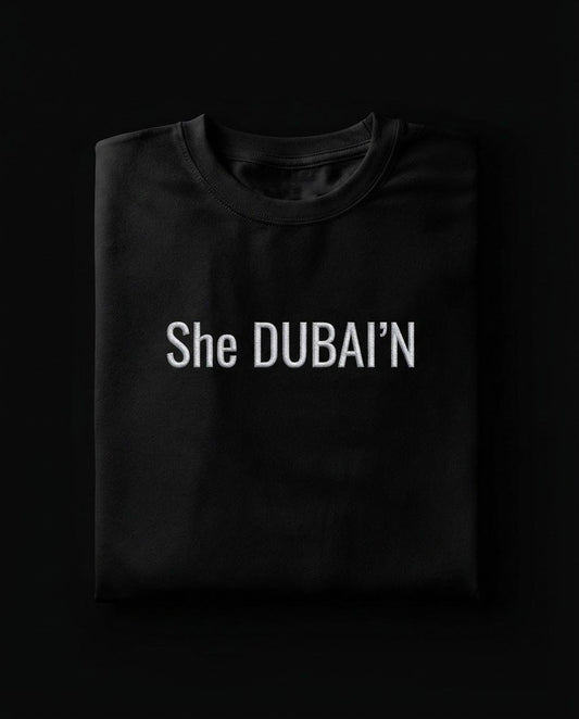 THE DUBAI LADY STATEMENT TEE